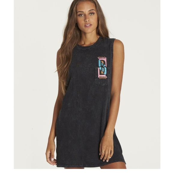 Billabong Dresses & Skirts - Billabong No Time Muscle T-Shirt Dress